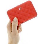 Ögon Quilted Button Rood